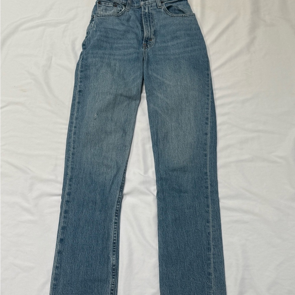 Abercrombie & Fitch Medium Blue Curve Love High Rise 90s Straight Leg Jeans - Picture 6 of 9